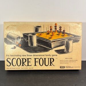 Vintage 1971 Lakeside Score Four 3D Family Game No. 8325 Complete